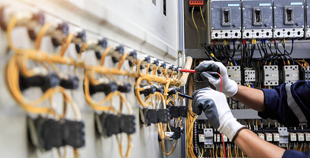 Professional Electrician technician working in Woodland Heights, PA